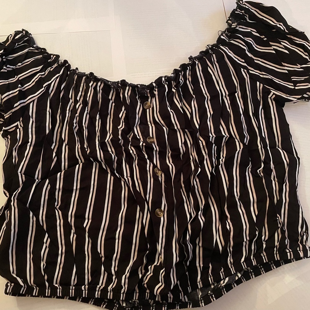 GUC Women’s Francesca’s Mi Ami XL Black and Yellow Striped Blouse